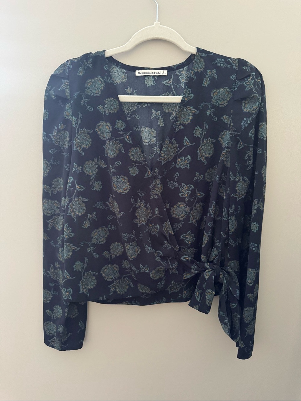Abercrombie & Fitch Floral Wrap Blouse